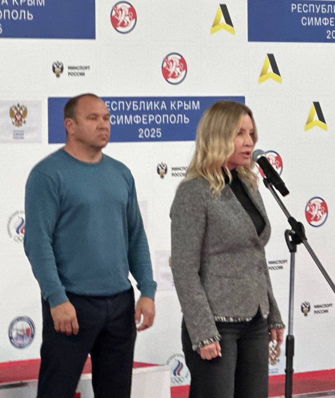 Ольга Торубарова: Совместно с Председателем Государственного Совета Республики Крым, Президентом Федерации дзюдо и самбо Республики Крым Владимиром Андреевичем Константиновым приняла участие в открытии ежегодного... Ольга Торубарова: Совместно с Председателем Государственного Совета Республики Крым, Президентом Федерации дзюдо и самбо Республики Крым Владимиром Андреевичем Константиновым приняла участие в открытии ежегодного...