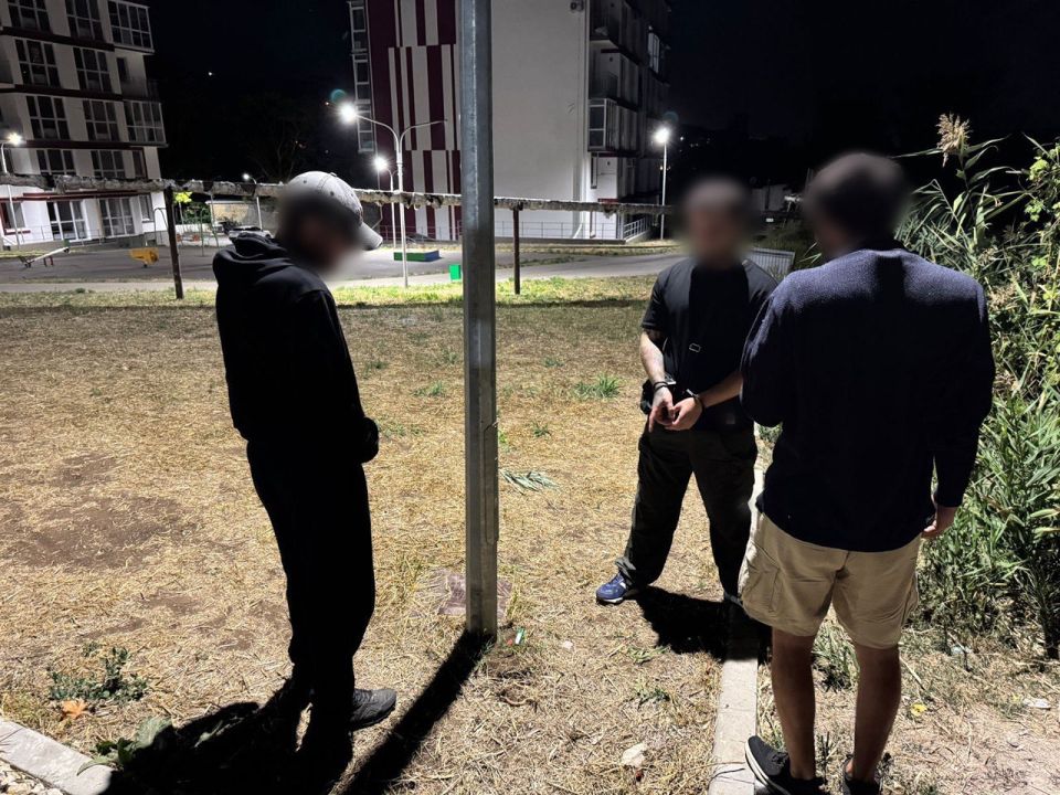 Иллюзия бесконтактной торговли: как симферопольские полицейские разрушили амбиции дилера Иллюзия бесконтактной торговли: как симферопольские полицейские разрушили амбиции дилера