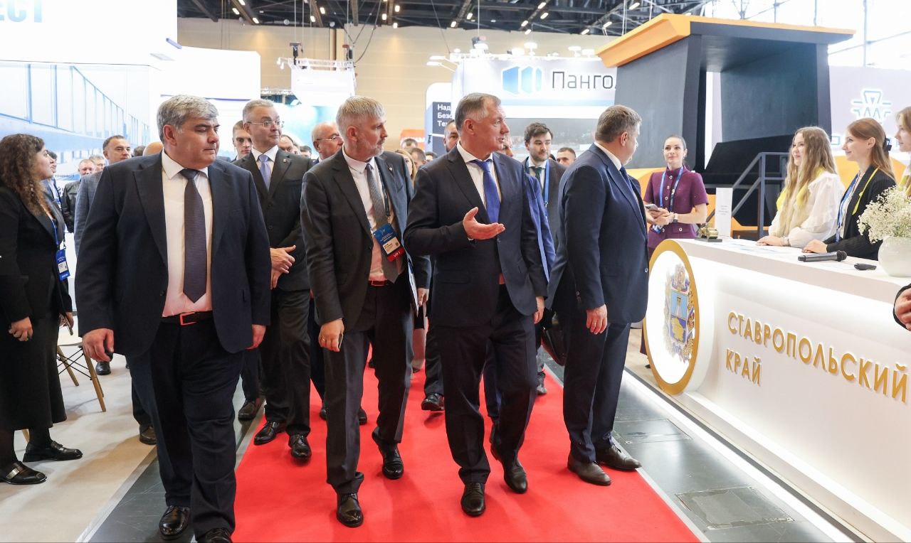 Международная выставка «Дороги 2025» Международная выставка «Дороги 2025»