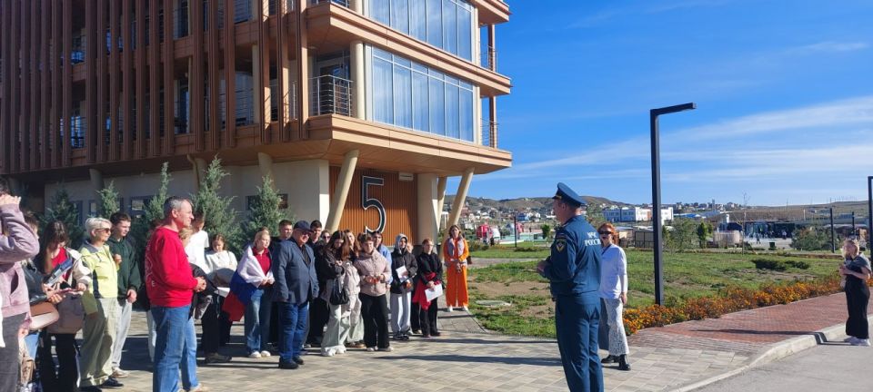 Зеленый фестиваль арт-кластера «Таврида» под контролем МЧС России Зеленый фестиваль арт-кластера «Таврида» под контролем МЧС России