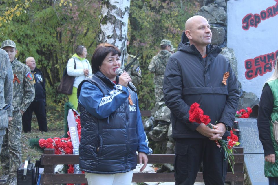 � ������� ������ ���-���� ���������� 3-� ������������ ������� � ����� ��� ������ � ����� �������� �������� � ������������