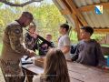 Участники СВО повели школьников поход