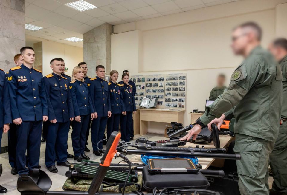 � ������������ �������� ������ ���������� �����������, ����������� 71-� ��������� ����������� ������ �������������� � ������ ����������� ������������ �.�. ��������