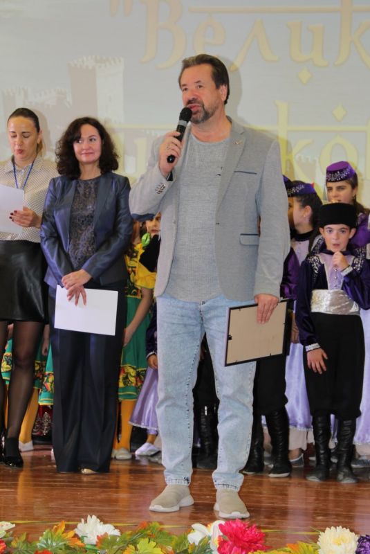 25 ������� ��������� IV ������������� ���������-������� �������� �������� �����