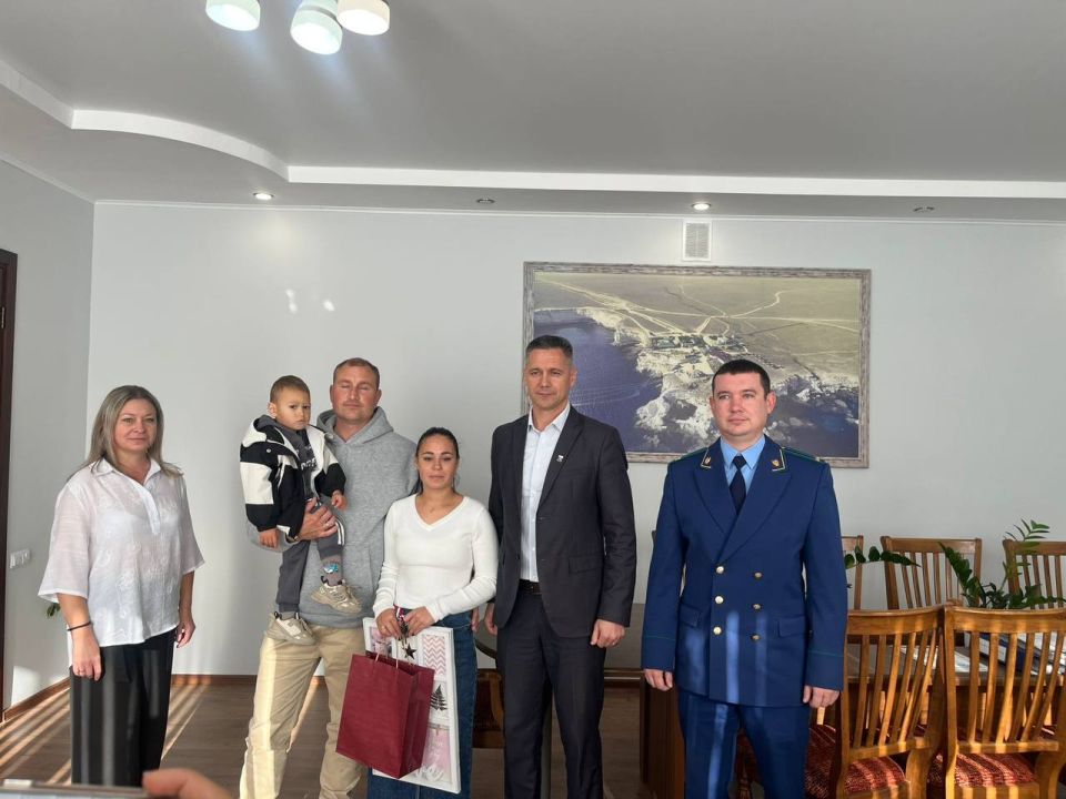 В Черноморском районе прокуратура добилась обеспечения сироты благоустроенным жильем