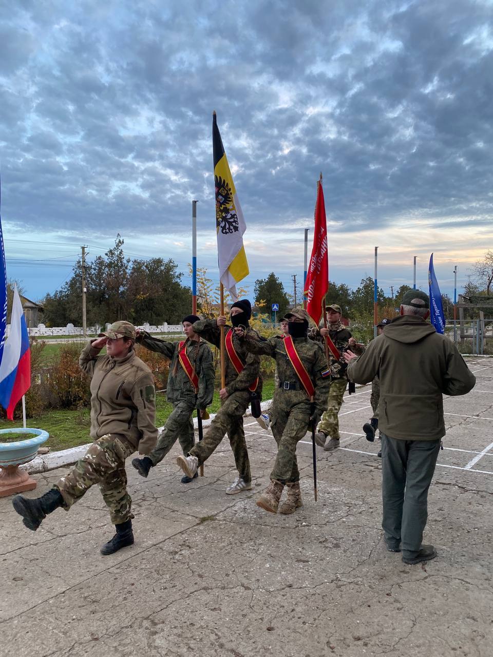 Кадеты ВПЦ «Кордон Тарханкут» на военно-полевых сборах! Кадеты ВПЦ «Кордон Тарханкут» на военно-полевых сборах!