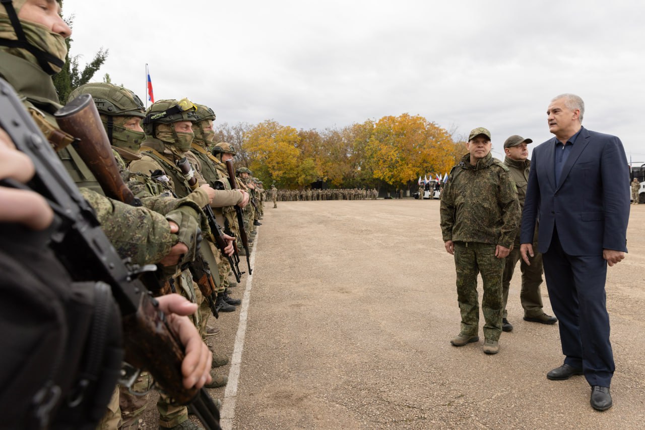 Бойцы «Барс-Крым» отправились для выполнения боевых задач в зону СВО Бойцы «Барс-Крым» отправились для выполнения боевых задач в зону СВО
