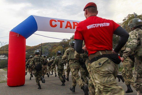 Спецназовцы из Крыма прошли испытания на краповый берет в Краснодарском крае Спецназовцы из Крыма прошли испытания на краповый берет в Краснодарском крае