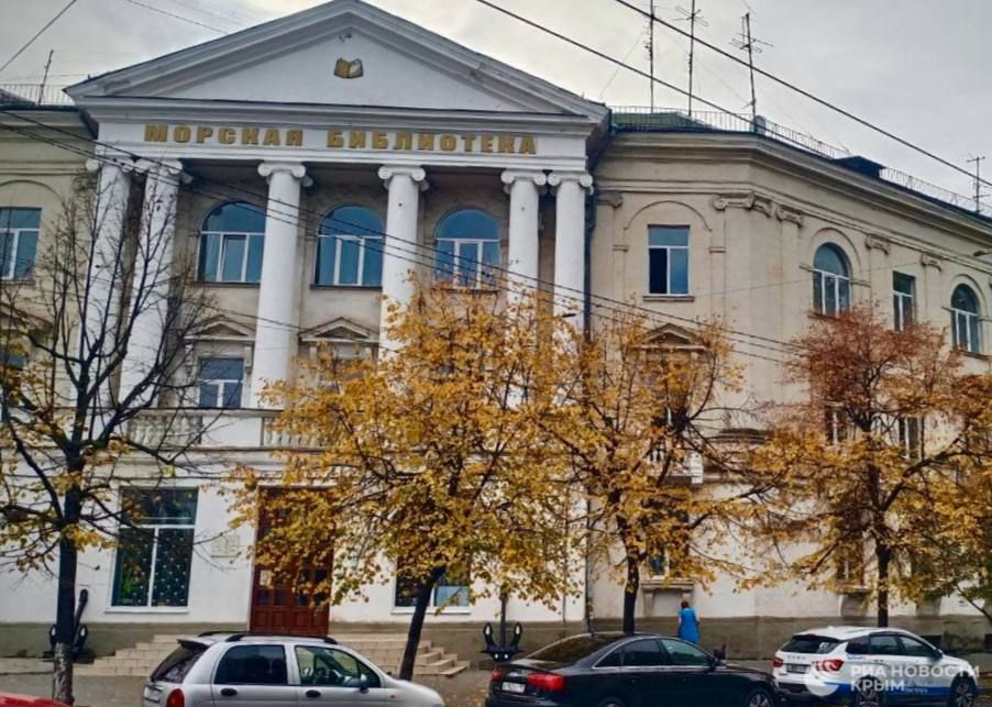 В Севастополе вспоминают гибель "Новороссийска" В Севастополе вспоминают гибель "Новороссийска"