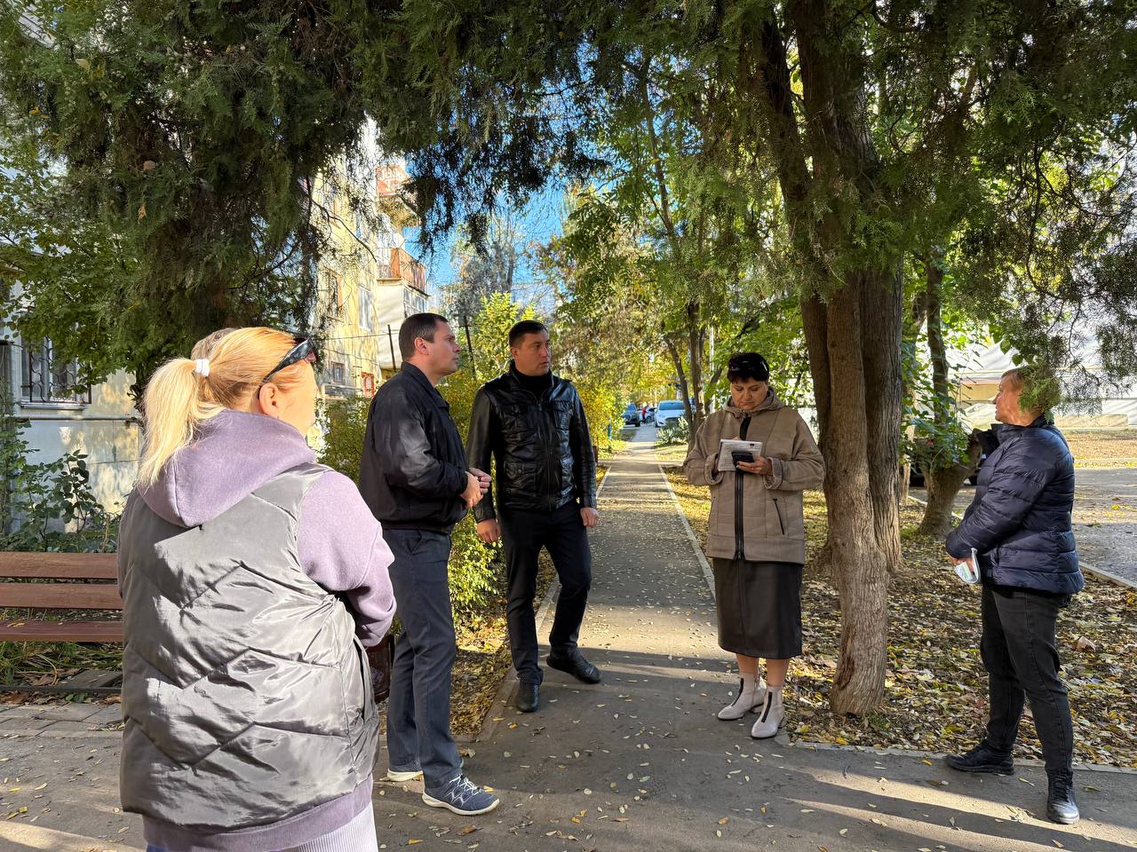 Глава администрации Керчи Олег Каторгин провел ряд выездных встреч с керчанами Глава администрации Керчи Олег Каторгин провел ряд выездных встреч с керчанами