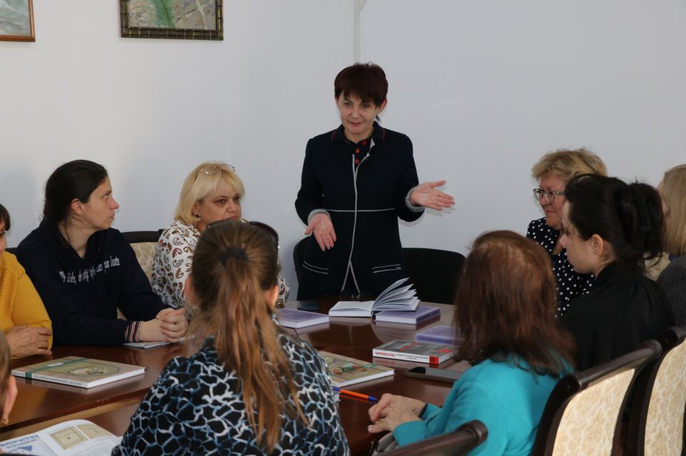 Музей-заповедник «Судакская крепость» провел ежегодную благотворительную акцию «Музей – школам и библиотекам», приуроченную к Международному дню школьных библиотек Музей-заповедник «Судакская крепость» провел ежегодную благотворительную акцию «Музей – школам и библиотекам», приуроченную к Международному дню школьных библиотек