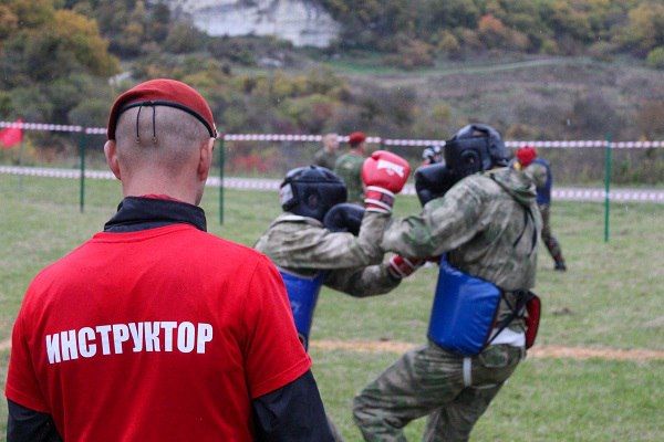 Испытания на право ношения крапового берета завершились в Южном округе Росгвардии Испытания на право ношения крапового берета завершились в Южном округе Росгвардии