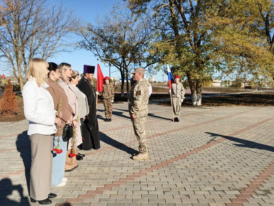 29 октября 2025 года в поселке Раздольное у обелиска Славы в честь воинов, погибших на фронтах Великой Отечественной войны, состоялась церемония закрытия Почетного караула осенней Вахты Памяти Поколений – «Пост №1» 29 октября 2025 года в поселке Раздольное у обелиска Славы в честь воинов, погибших на фронтах Великой Отечественной войны, состоялась церемония закрытия Почетного караула осенней Вахты Памяти Поколений – «Пост №1»
