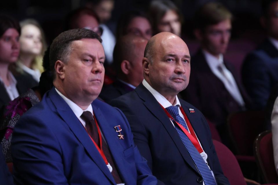Владимир Немцев: Принял участие в пленарном заседании Международного муниципального форума БРИКС вместе с коллегами из российских регионов и других стран-участниц Владимир Немцев: Принял участие в пленарном заседании Международного муниципального форума БРИКС вместе с коллегами из российских регионов и других стран-участниц