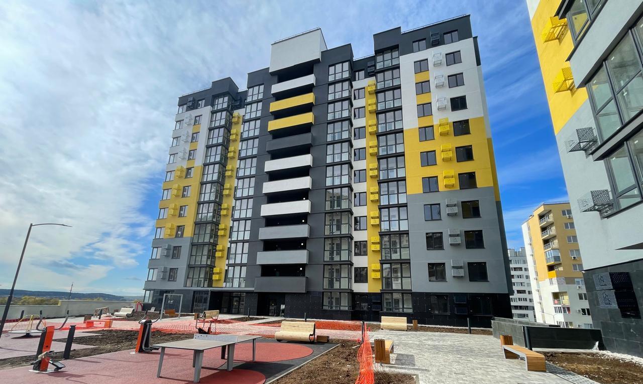 Минжилполитики и стройнадзора Крыма выдано разрешение на ввод в эксплуатацию 2 многоквартирных жилых домов в пгт