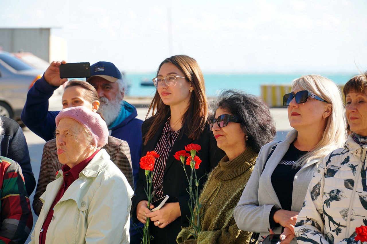 В Евпатории состоялось мероприятие, посвященное памяти Николая Мамуны В Евпатории состоялось мероприятие, посвященное памяти Николая Мамуны