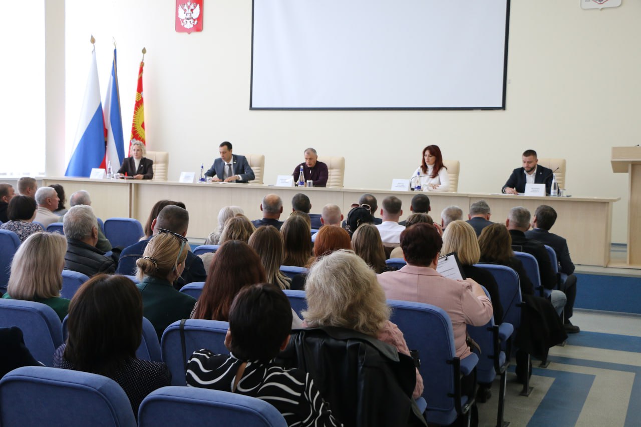 Глава крымского парламента с рабочей поездкой посетил муниципальный округ Судак Глава крымского парламента с рабочей поездкой посетил муниципальный округ Судак