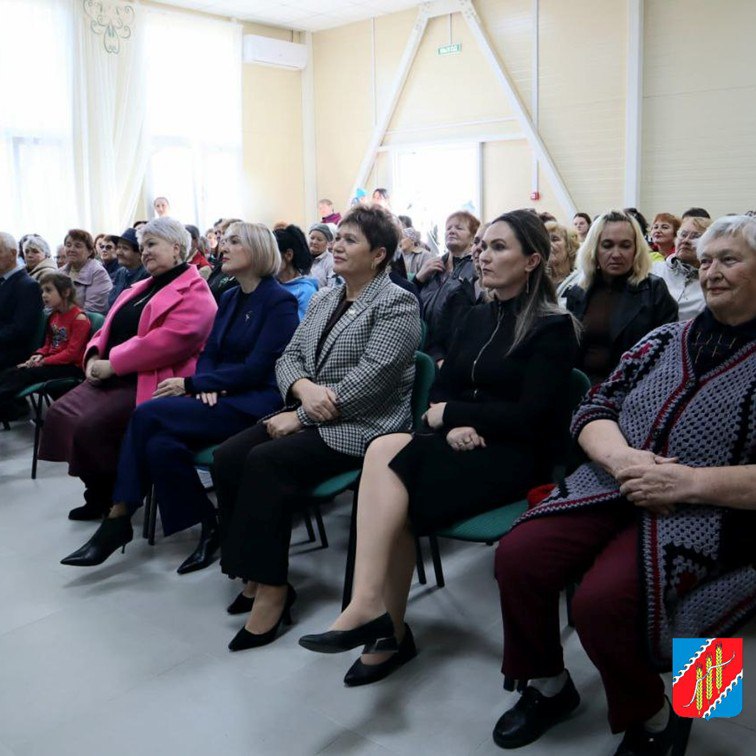 В селе Рощино Джанкойского района состоялось открытие модульного Дома культуры В селе Рощино Джанкойского района состоялось открытие модульного Дома культуры