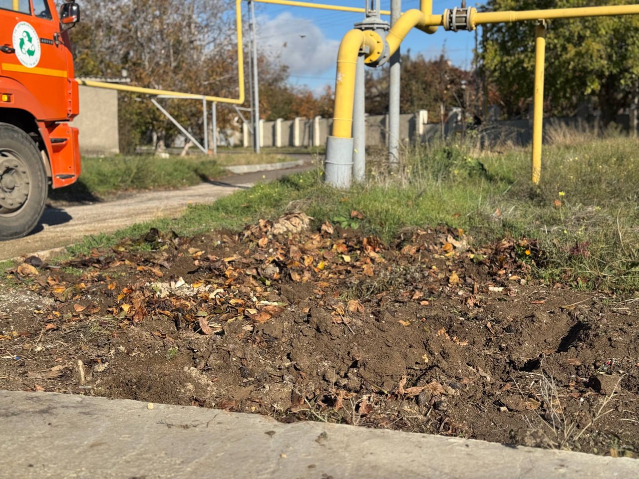 В Керчи продолжается плановая работа по ликвидации несанкционированных свалок В Керчи продолжается плановая работа по ликвидации несанкционированных свалок