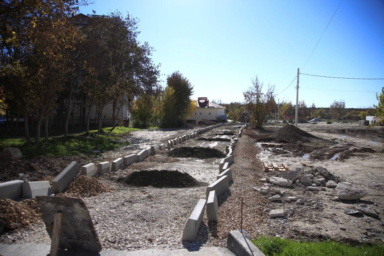 Дмитрий Скобликов: Бахчисарай становится уютнее: благоустраиваем дворы и пешеходные зоны Дмитрий Скобликов: Бахчисарай становится уютнее: благоустраиваем дворы и пешеходные зоны