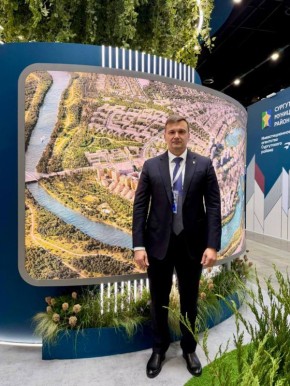 Константин Шимановский: Друзья, встречаю свой 48-й день рождения в Санкт-Петербурге на Международном форуме стран БРИКС