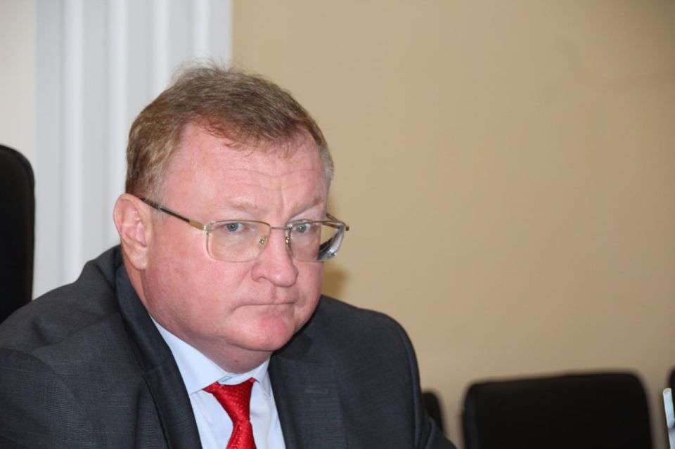 Общественная палата Крыма предложила новые меры поддержки медработников Общественная палата Крыма предложила новые меры поддержки медработников