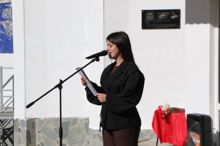 Ольга Урайкина: Сегодня состоялось открытие мемориальной доски, посвященное увековечиванию памяти известного ученого-пушкиноведа и историка, литературоведа, члена РОО «Союз писателей Республики Крым», Международного...