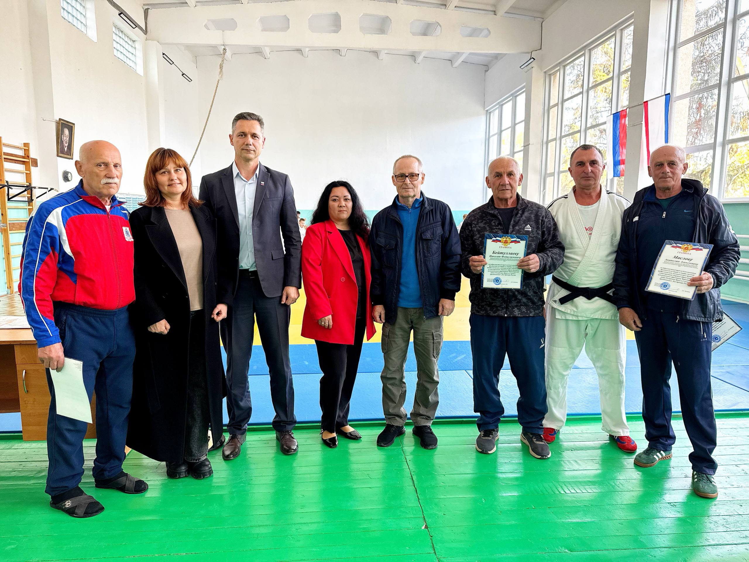 Александр Дудинов: С праздником, дорогие тренеры!