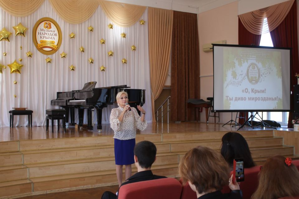 В Феодосии состоялось закрытие фестиваля «Музыка народов Крыма» В Феодосии состоялось закрытие фестиваля «Музыка народов Крыма»