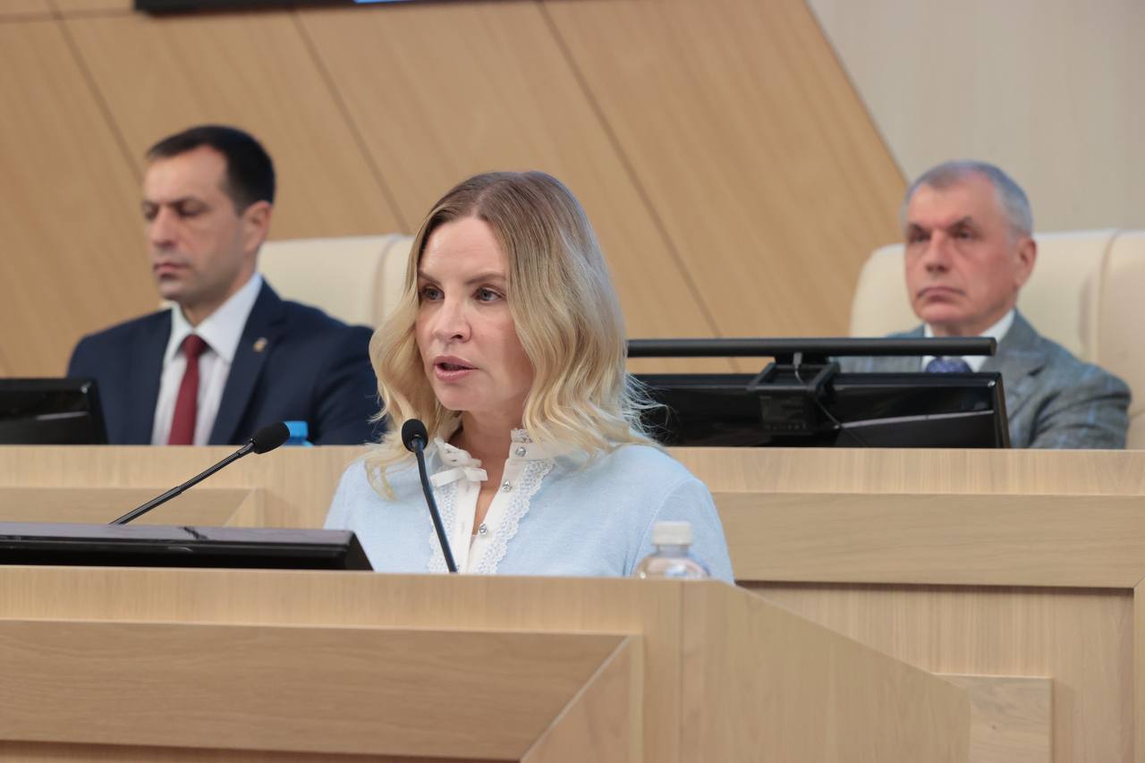 Ольга Торубарова: Депутатам Государственного Совета Республики Крым представила отчет «Развитие физической культуры и спорта в Республике Крым: итоги 2024-2025 годов, планы на 2026 год» Ольга Торубарова: Депутатам Государственного Совета Республики Крым представила отчет «Развитие физической культуры и спорта в Республике Крым: итоги 2024-2025 годов, планы на 2026 год»