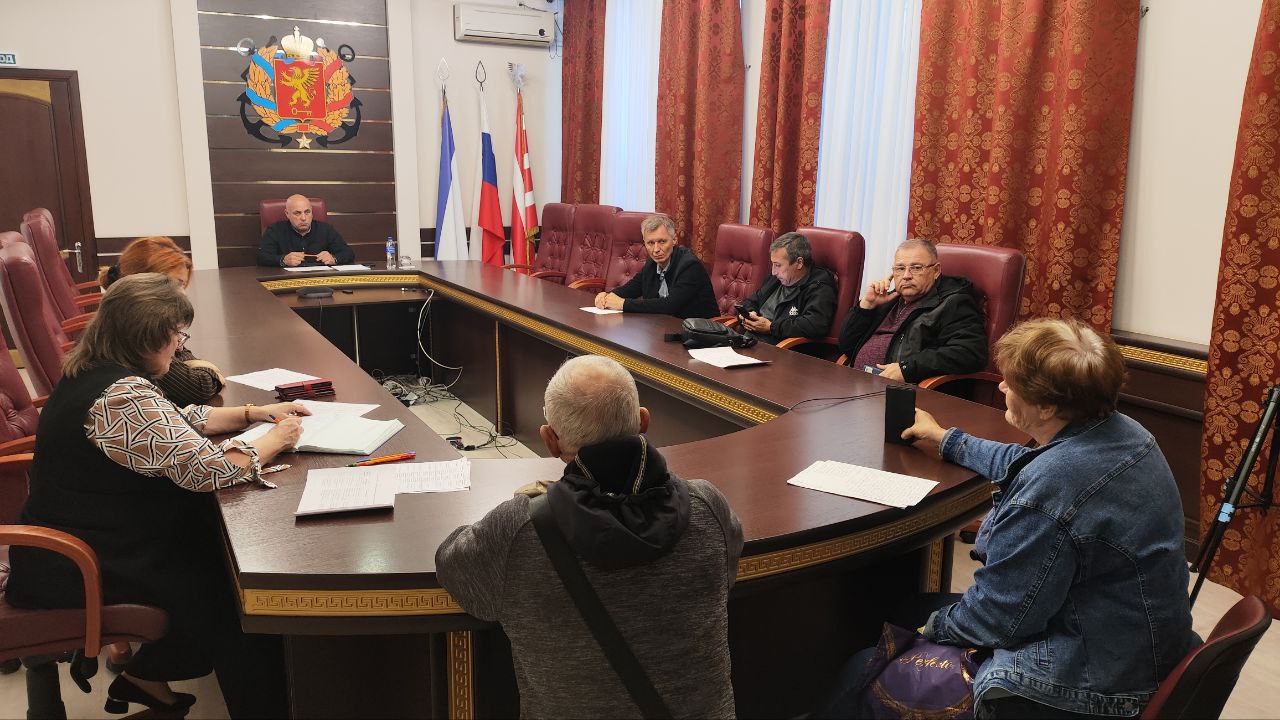 В Керчи состоялся региональный прием граждан