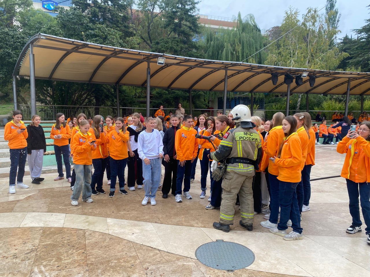 Прошла Школа безопасности в МДЦ "Артек" Прошла Школа безопасности в МДЦ "Артек"