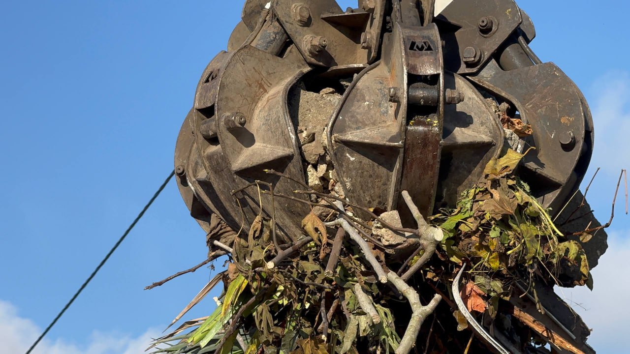 В Керчи продолжается плановая работа по ликвидации несанкционированных свалок В Керчи продолжается плановая работа по ликвидации несанкционированных свалок