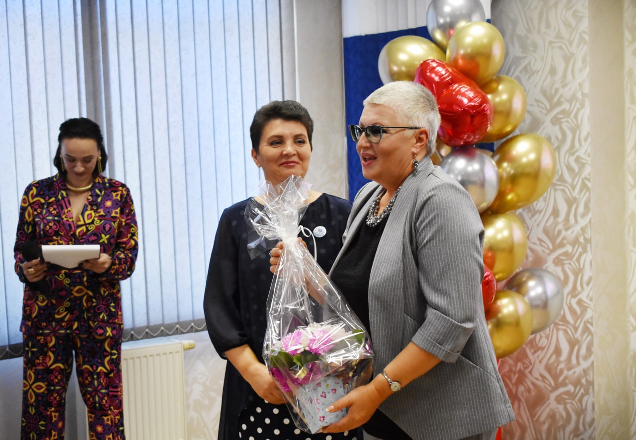 Галина Огнёва: В преддверии празднования 35-летия со дня основания учреждения «Центр социального обслуживания граждан пожилого возраста и инвалидов города Алушты» сегодня состоялось торжественное мероприятие Галина Огнёва: В преддверии празднования 35-летия со дня основания учреждения «Центр социального обслуживания граждан пожилого возраста и инвалидов города Алушты» сегодня состоялось торжественное мероприятие