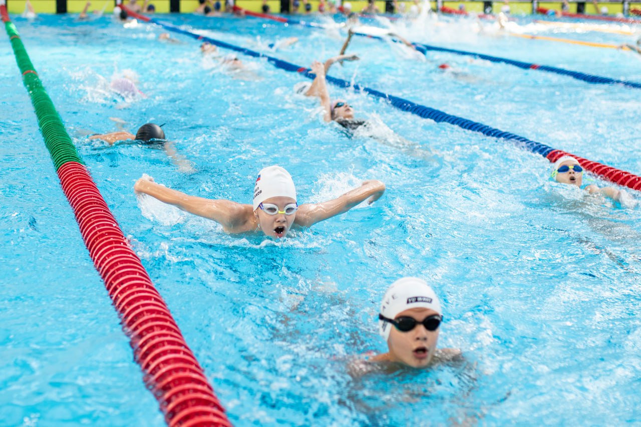В Симферополе стартовал турнир по плаванию, посвящённый Дню народного единства В Симферополе стартовал турнир по плаванию, посвящённый Дню народного единства