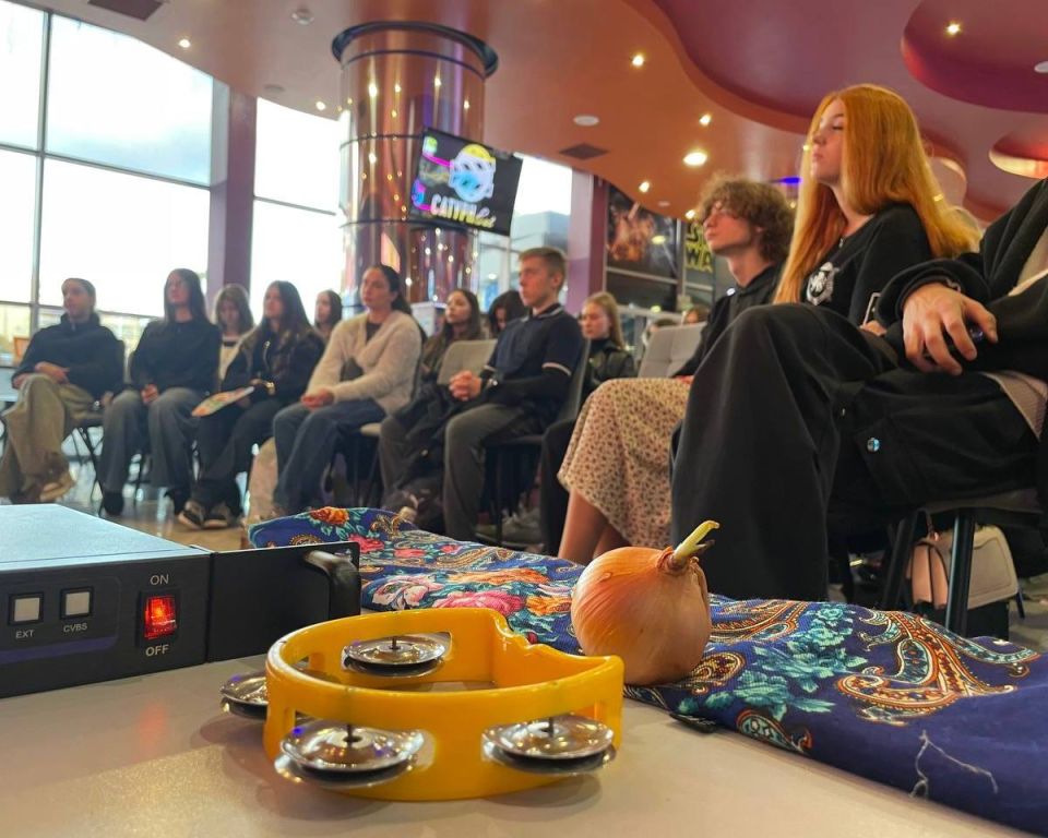 Янина Павленко: Отличная альтернатива чуждому нам заморскому празднику отмечать последний день октября в родном ключе Янина Павленко: Отличная альтернатива чуждому нам заморскому празднику отмечать последний день октября в родном ключе