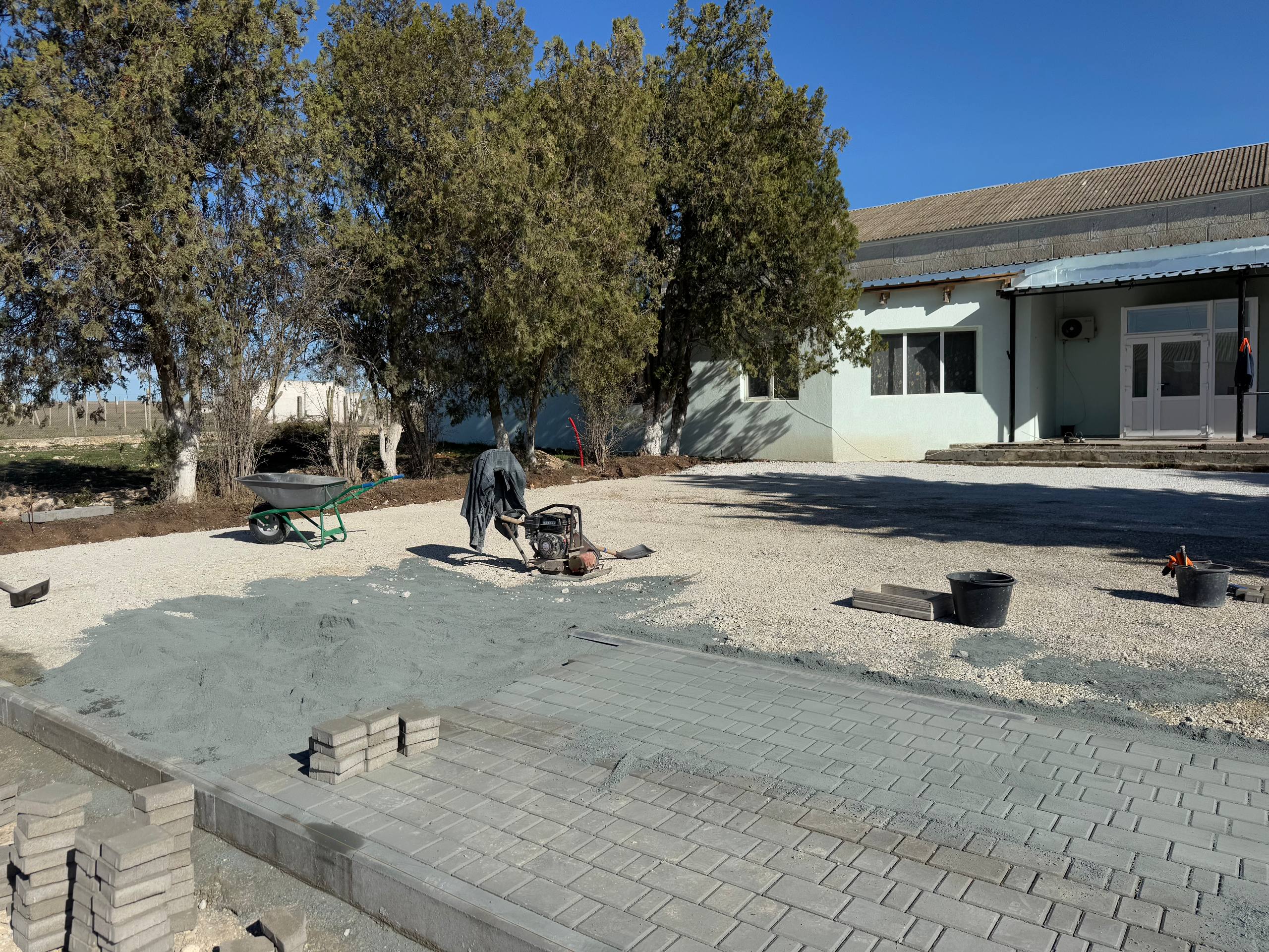 Александр Дудинов: В Медведево идет благоустройство двух общественных пространств! Александр Дудинов: В Медведево идет благоустройство двух общественных пространств!