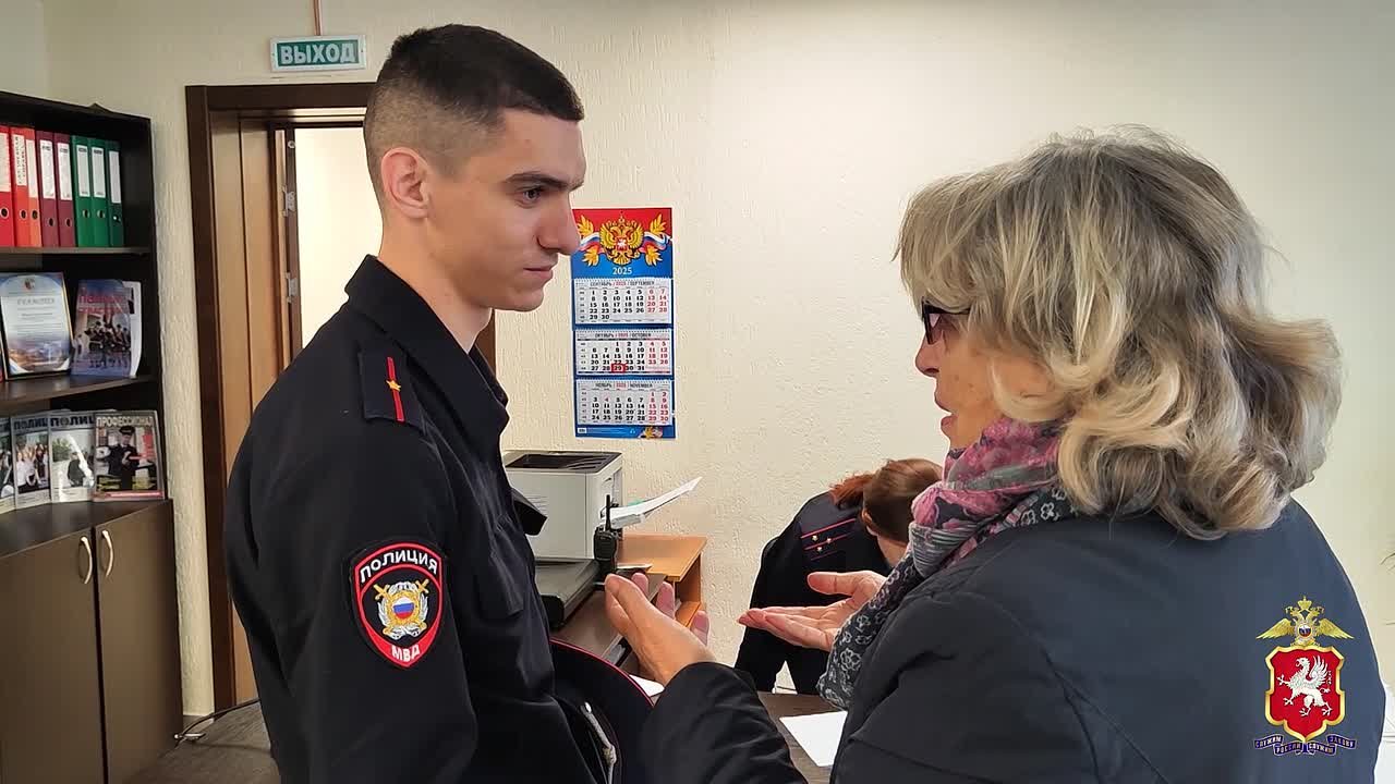 Полиция Севастополя дважды сорвала планы аферистов по хищению почти 1 млн рублей обманутой пенсионерки