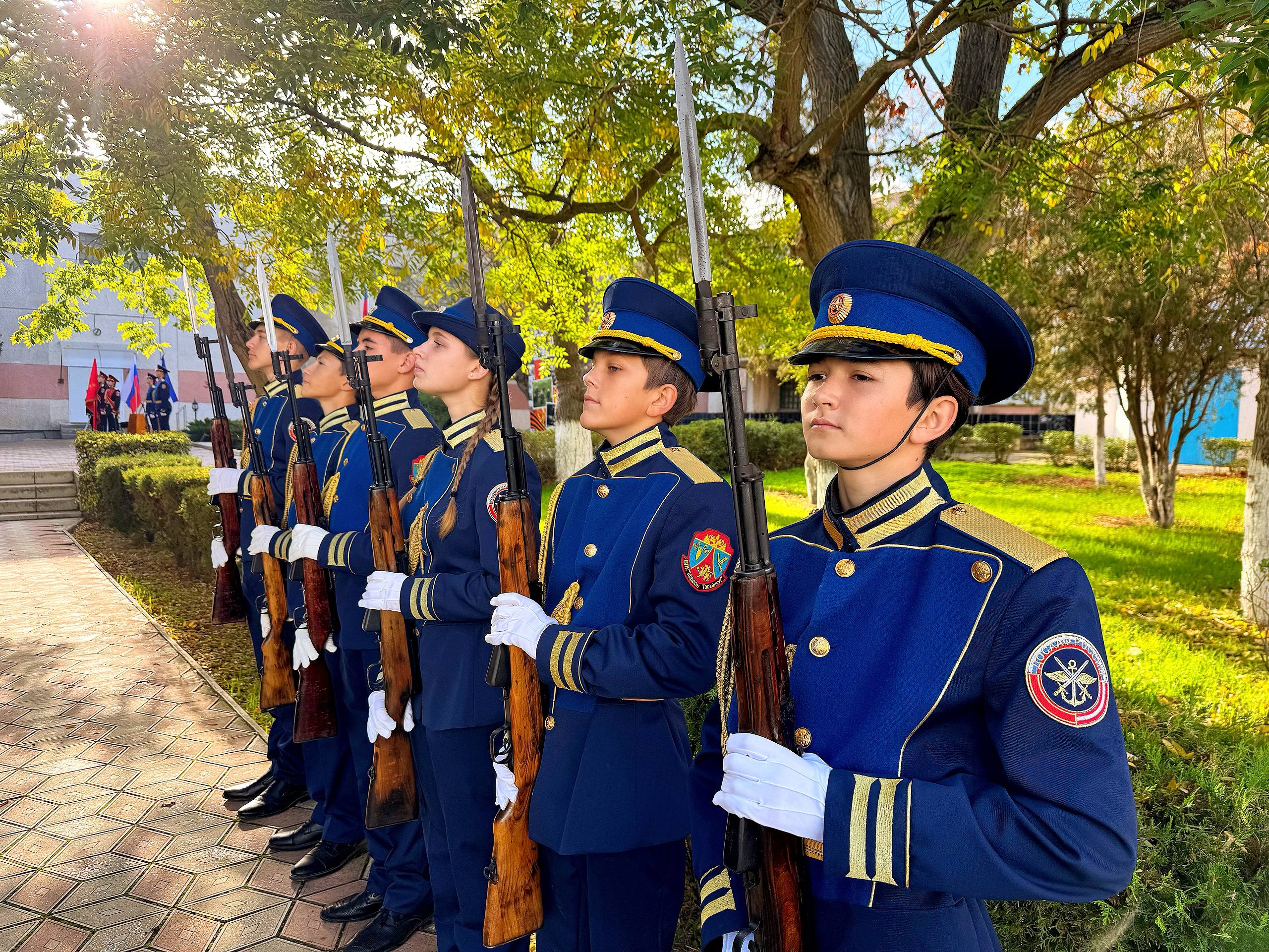 Александр Дудинов: Наша молодежь достойно несет эстафету мужества Александр Дудинов: Наша молодежь достойно несет эстафету мужества