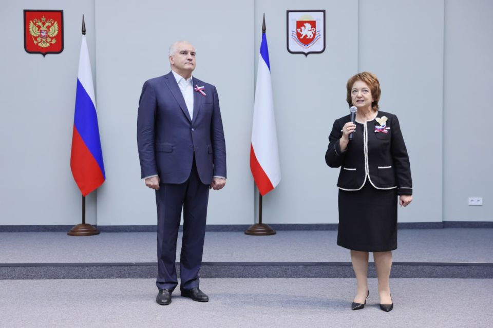 ������ ������: � ���������� ��� ��������� �������� ����������� �������� ��������� ���������� ��������� �������� � ������� ������ �������� ���������� ���������� ��������� 14-������ ������� ���������� ����