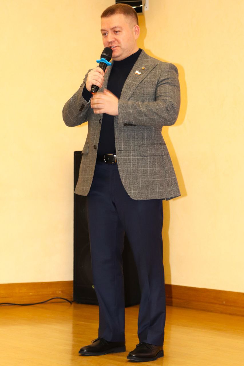 В Симферополе отметили праздник урожая В Симферополе отметили праздник урожая