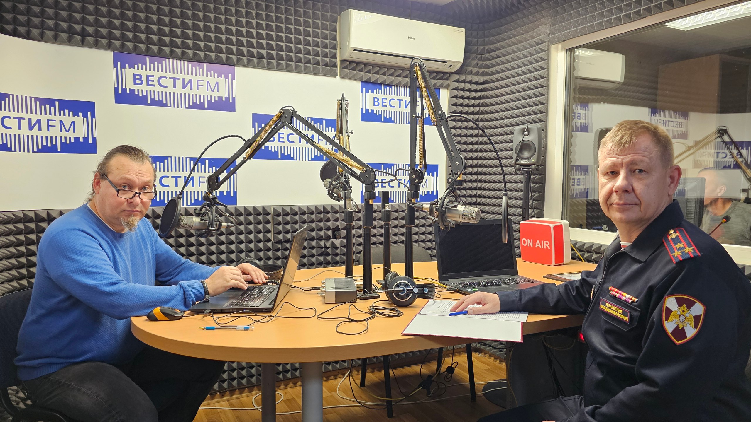 Руководитель Севастопольского управления вневедомственной охраны Росгвардии выступил на радио