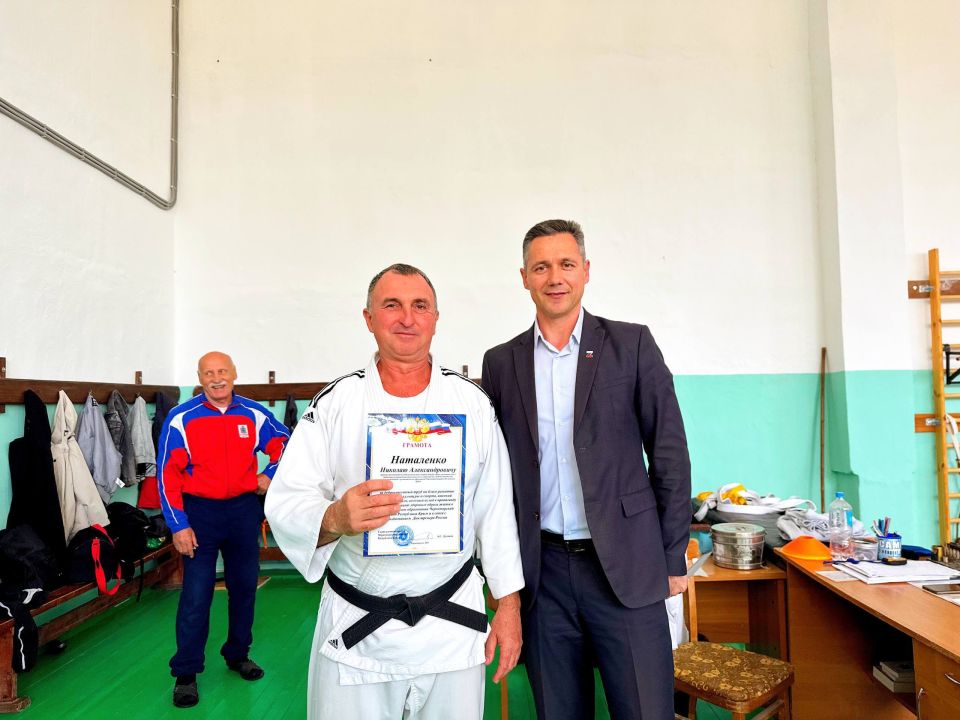 ��������� �������:. � ���� �������, � ������� ������������� ��������� ����� ������������� ����������� �� ������������ ������-��������� ���������� �����