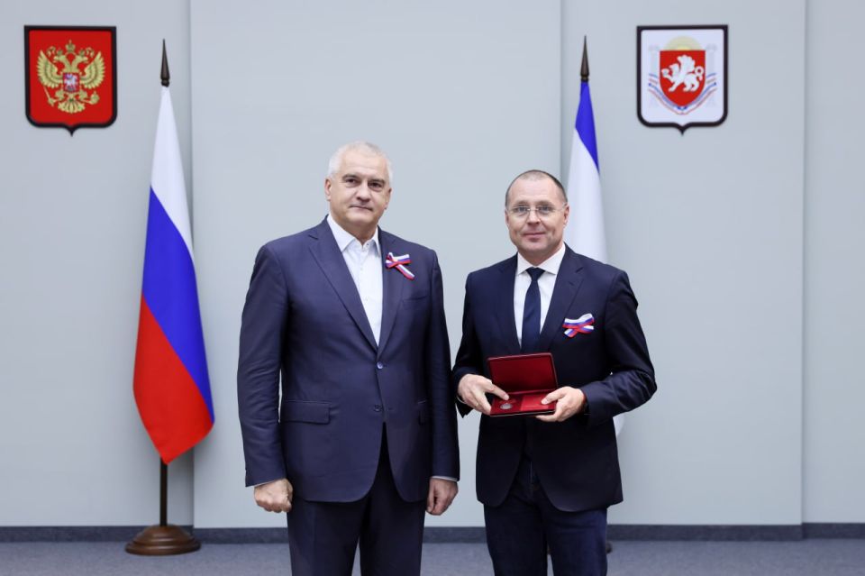 ������ ������: � ���������� ��� ��������� �������� ����������� �������� ��������� ���������� ��������� �������� � ������� ������ �������� ���������� ���������� ��������� 14-������ ������� ���������� ����