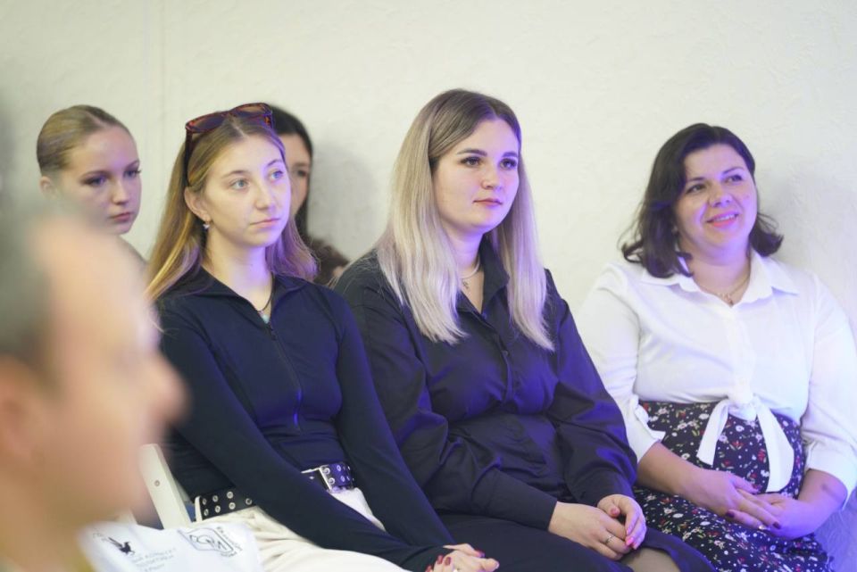 Алексей Зинченко: Открыли уже четвертый форум сельской молодежи «Серп и молодость»! Алексей Зинченко: Открыли уже четвертый форум сельской молодежи «Серп и молодость»!