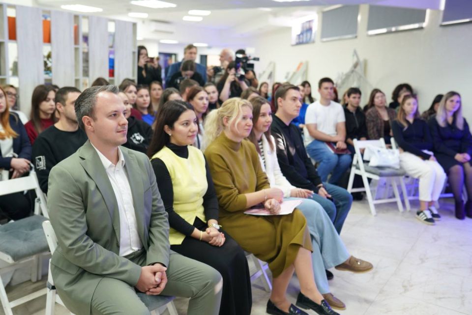 Алексей Зинченко: Открыли уже четвертый форум сельской молодежи «Серп и молодость»! Алексей Зинченко: Открыли уже четвертый форум сельской молодежи «Серп и молодость»!