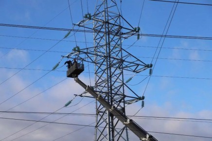 Масштабное отключение: более 70 улиц Симферополя обесточены из-за аварии