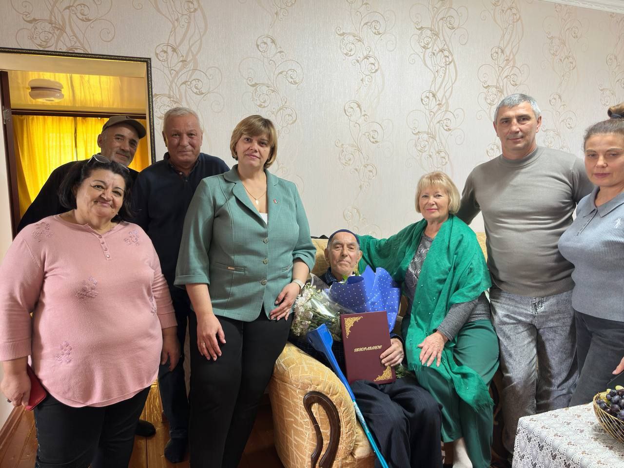 31 октября ветеран труда, житель села Урожайного Саид Аблаев отметил свой 90-летний юбилей 31 октября ветеран труда, житель села Урожайного Саид Аблаев отметил свой 90-летний юбилей