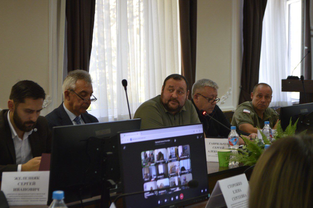 В Крымском инженерно-педагогическом университете им. Февзи Якубова прошёл форум по патриотическому воспитанию В Крымском инженерно-педагогическом университете им. Февзи Якубова прошёл форум по патриотическому воспитанию