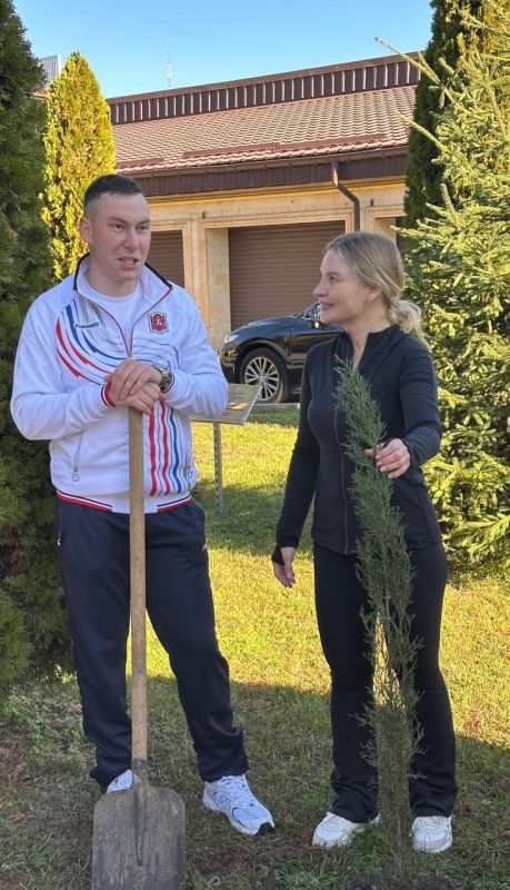 ����� ����������: ����� �������� ������� ��������� � ��������� ������ �������� ���, ���������� ��������� ������� ������ ����� ������� ��������� �������� ������ �� ����� "80-����� ������", ������������� �� ����������...